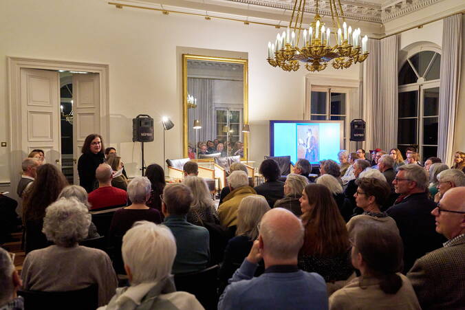 Zoom: soiree_emmi_hennings_2024_001.jpg